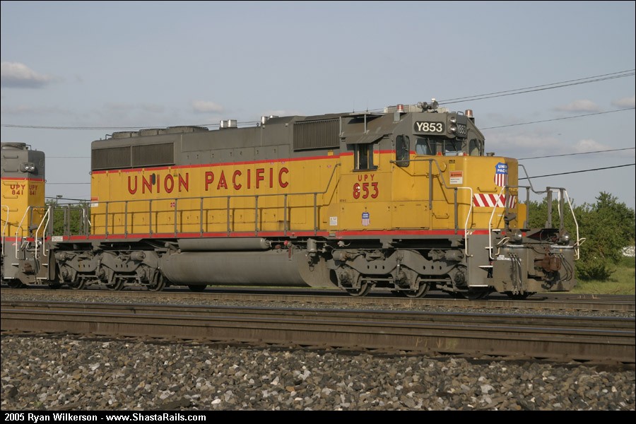 UPY 853