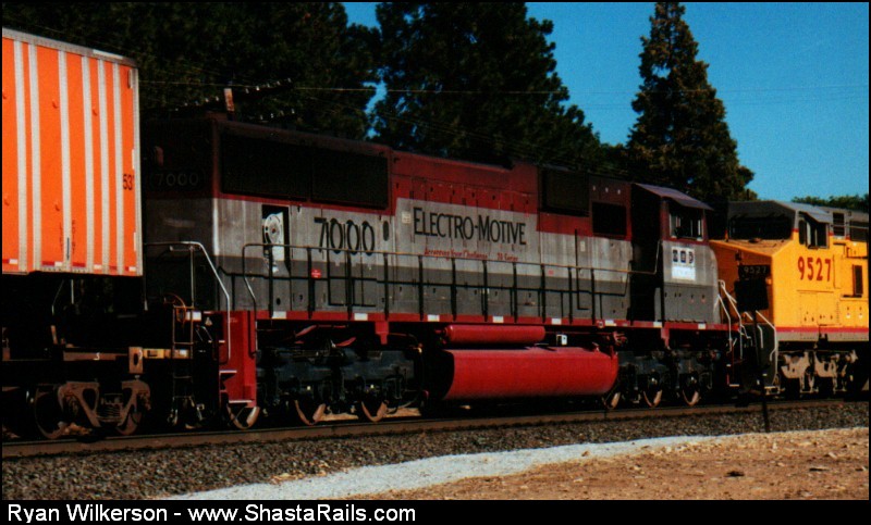 EMD 7000